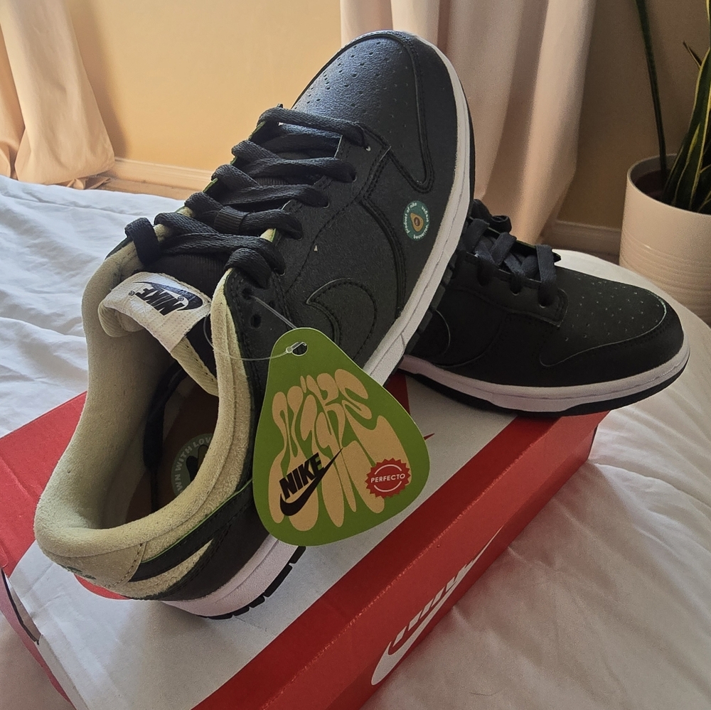 Nike Dunk Low Avocado Sequioa Zinnia